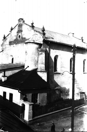 Leska synagoga
