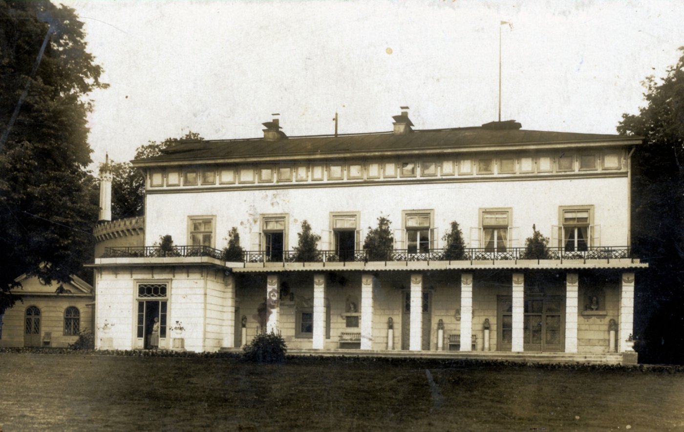 Pałac Książąt Lubomirskich w Przeworsku przed 1939 r. MP-F-353