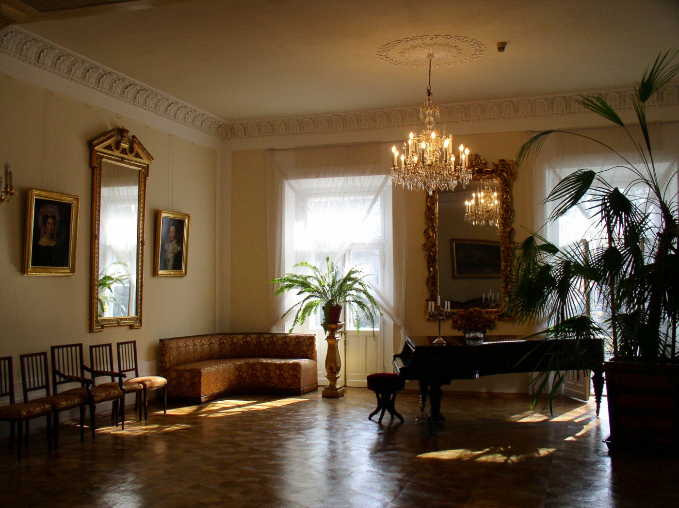 Sala balowa w pałacu Lubomirskich