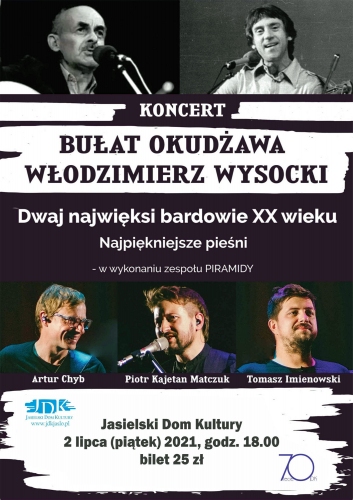 Czarno-białe zdjęcia Okudżawy i Wysockiego oraz muzyków, którzy będą grać na koncercie