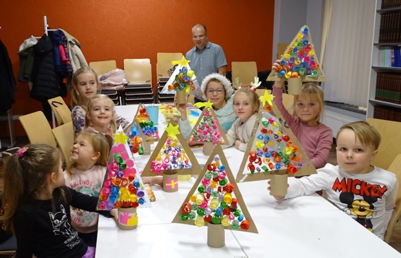 Świąteczne Marzenia w Klubie Czytających Rodzin w MBP w Jaśle